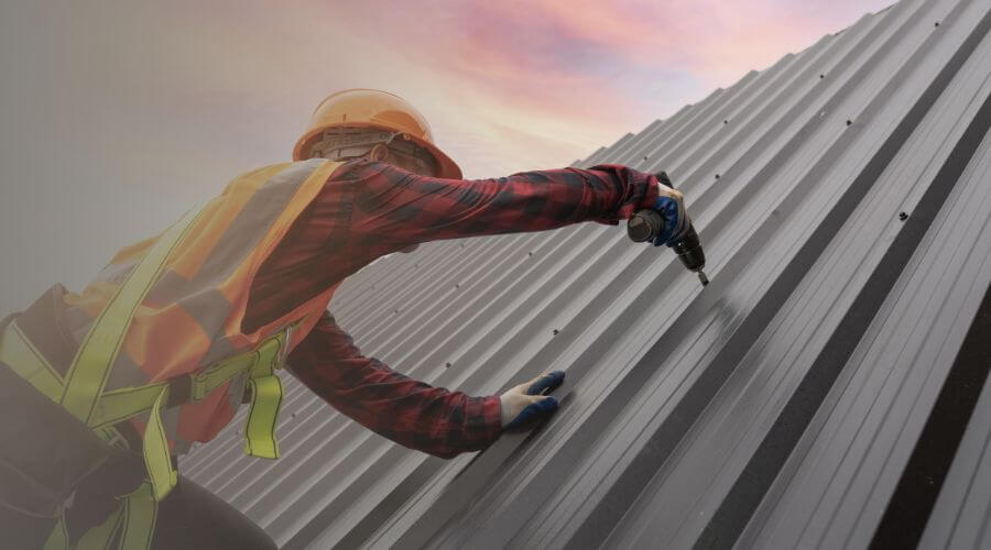 Professional New roof installation in Clinton, IA